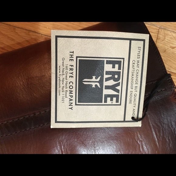 PRICE DROP! Gorgeous Frye riding boots! NWT - Picture 5 of 5